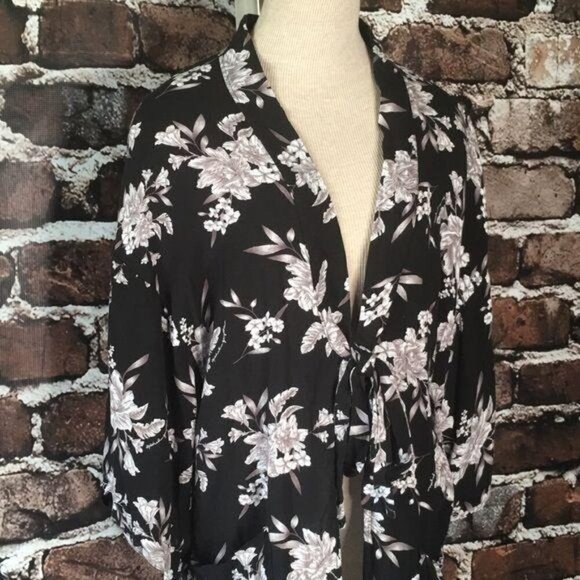 Spiritual Gangster Swim Coverup Black Floral OS - Picture 6 of 8